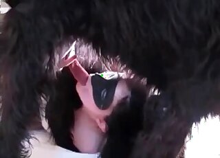 Pale-skinned and sexy-looking lady enjoying hardcore love up close